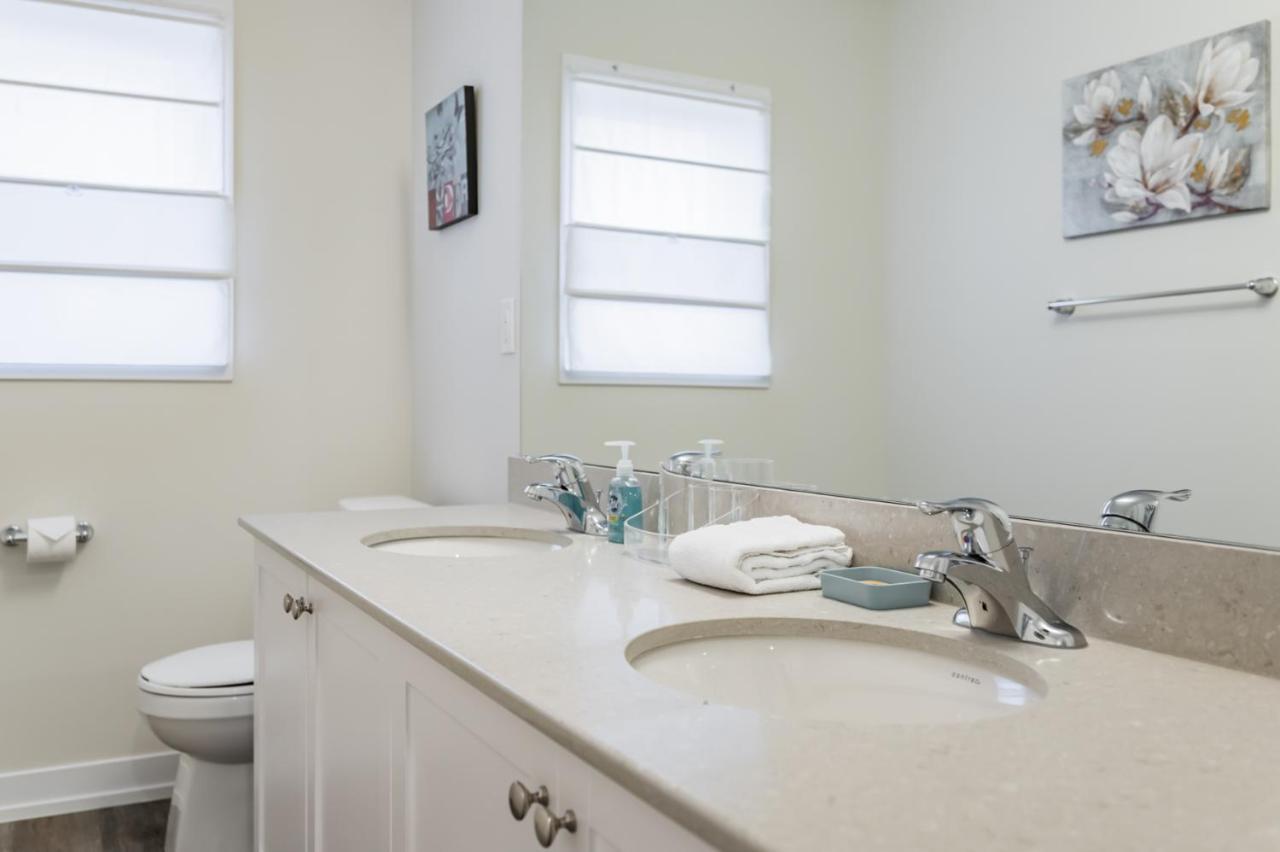 Luxury Townhouse Close To Fairview Casino In Niagara Falls Villa Eksteriør bilde