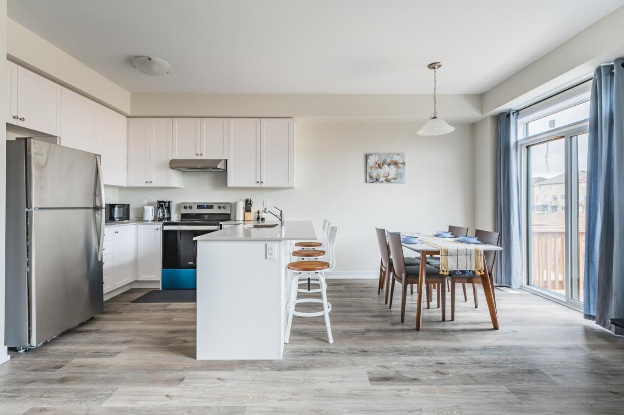 Luxury Townhouse Close To Fairview Casino In Niagara Falls Villa Eksteriør bilde
