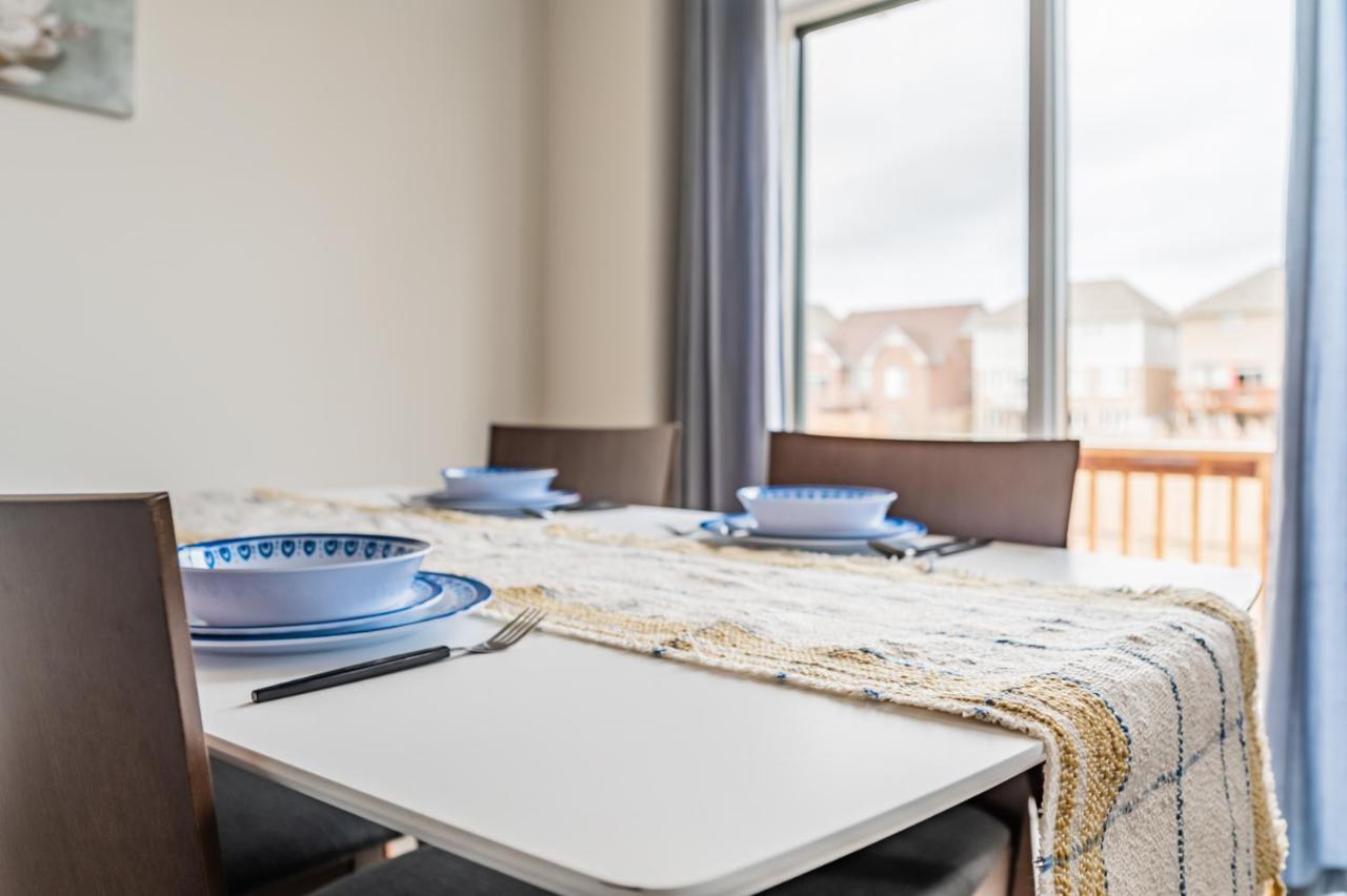 Luxury Townhouse Close To Fairview Casino In Niagara Falls Villa Eksteriør bilde
